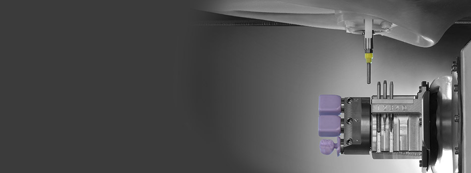DWX-4W features clean cutting area