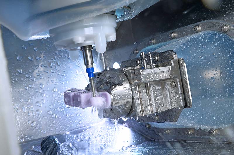 DWX-4W Wet Dental Mill in action