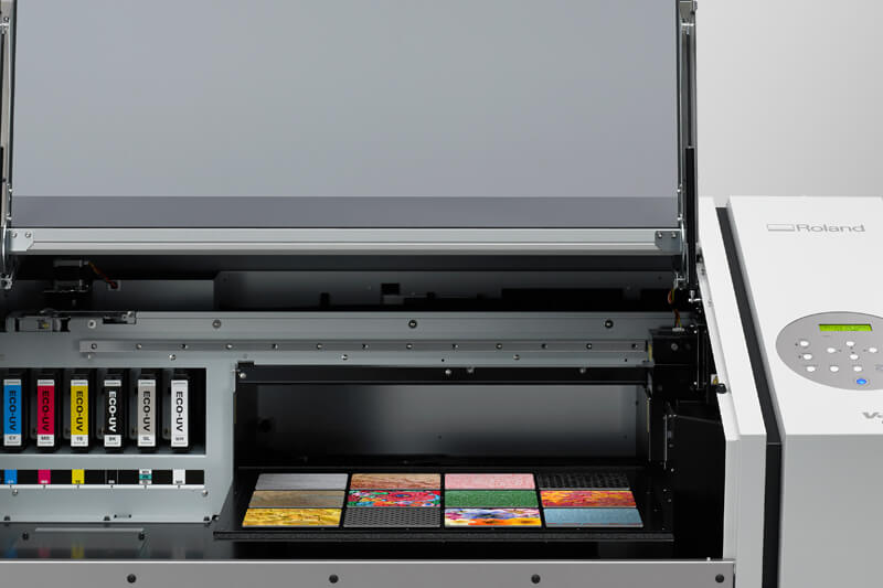 VersaUV LEF2-200 Benchtop UV Flatbed Printer